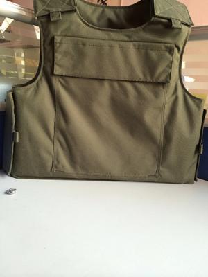 Gilet antiproiettile interno nascosto